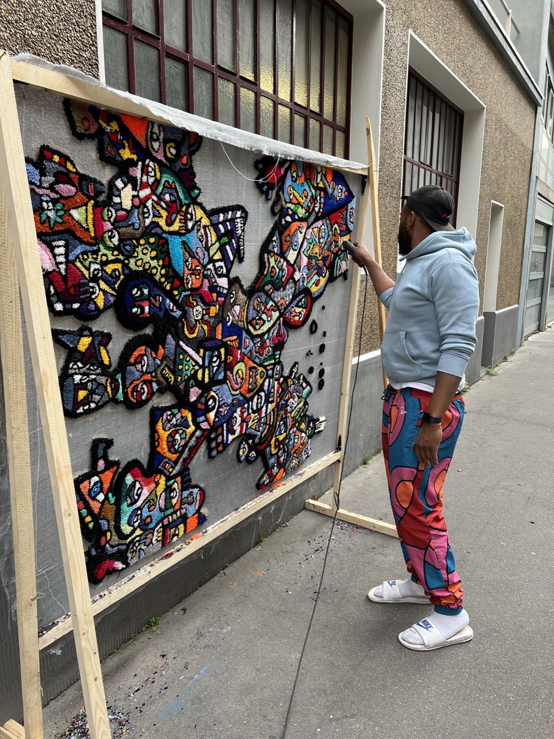 Four Season, œuvre murale en laine tuftée · JDO